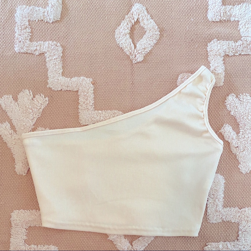 One Shoulder Crop Top